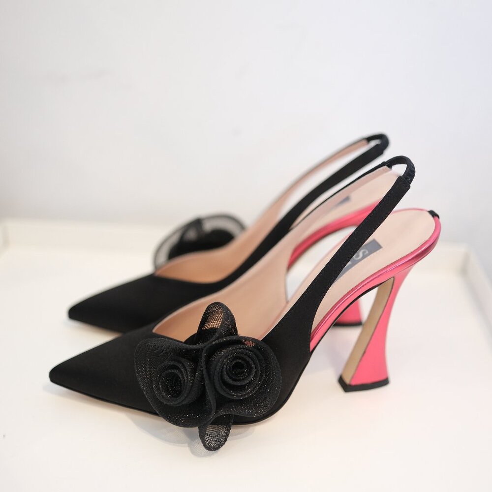 SJP BY SARAH JESSICA PARKER SAMPLE SIZE 37.5